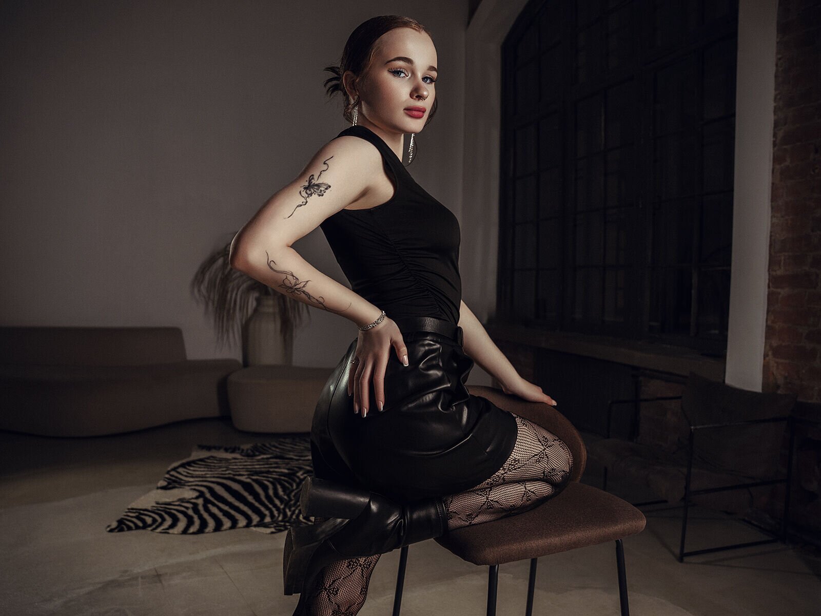 Enjoy Live Webcam with AbigailForland