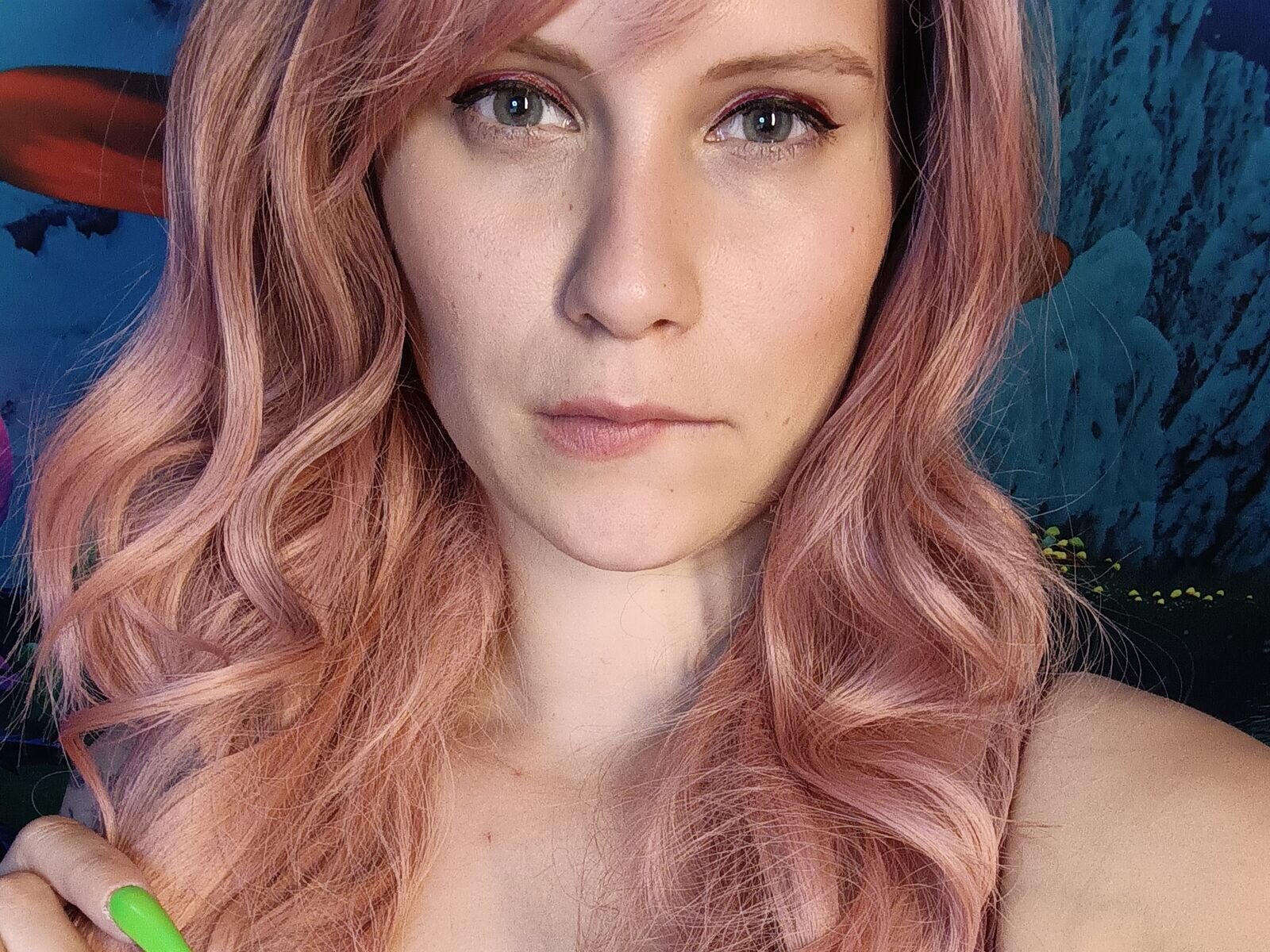 Enjoy Live Webcam with BoudiccaLive