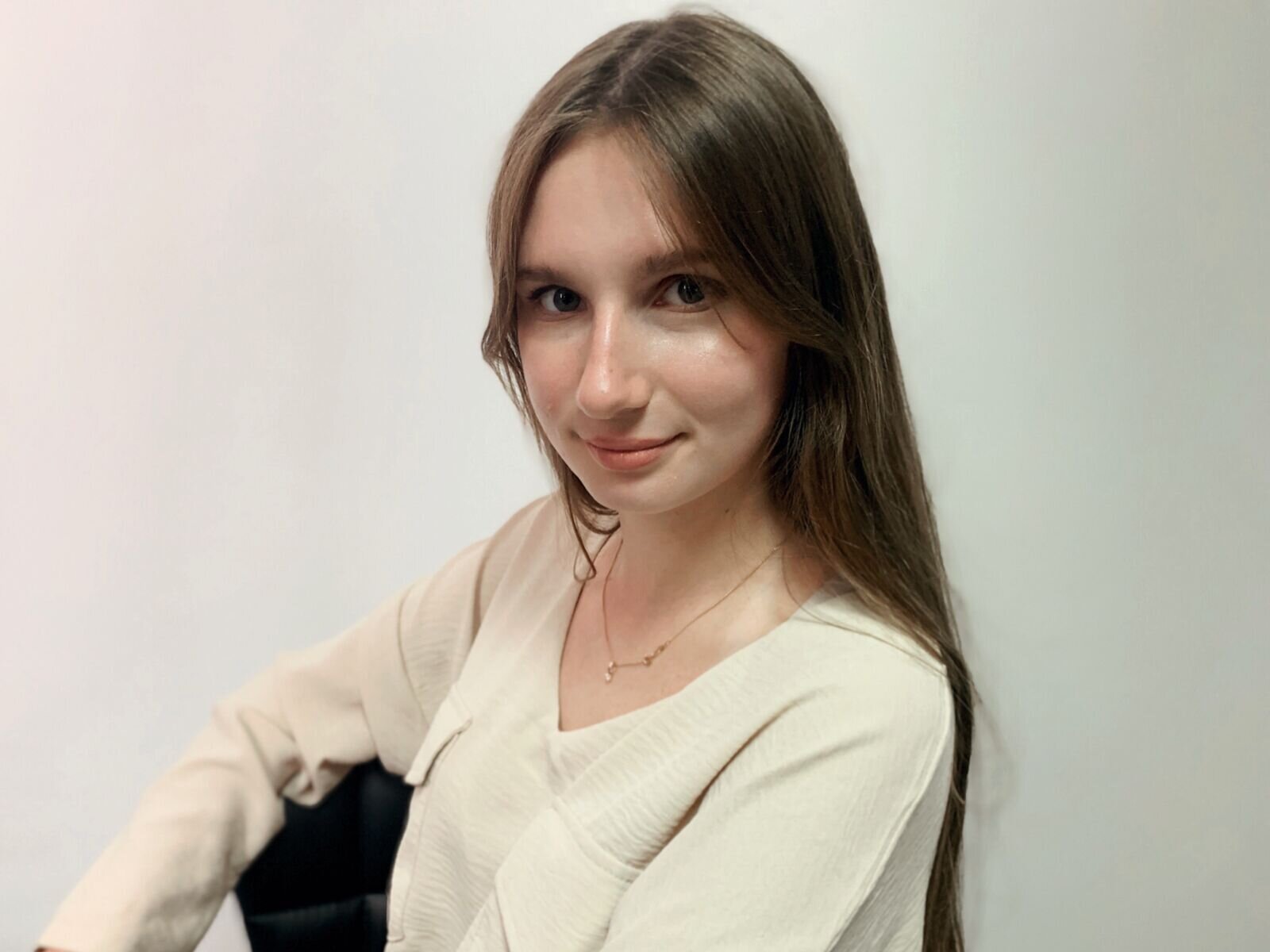 Enjoy Live Webcam with EricaWalters