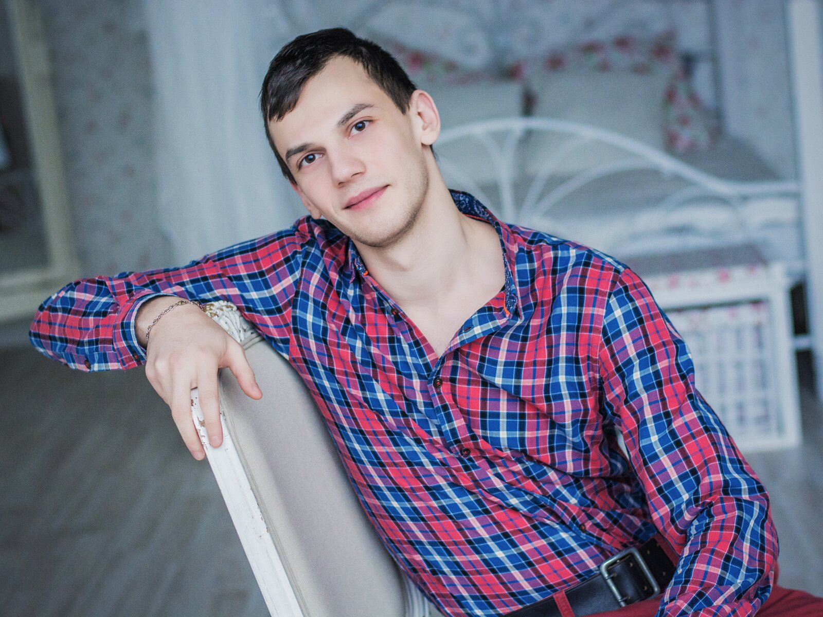 Enjoy Live Webcam with HotYngGuy
