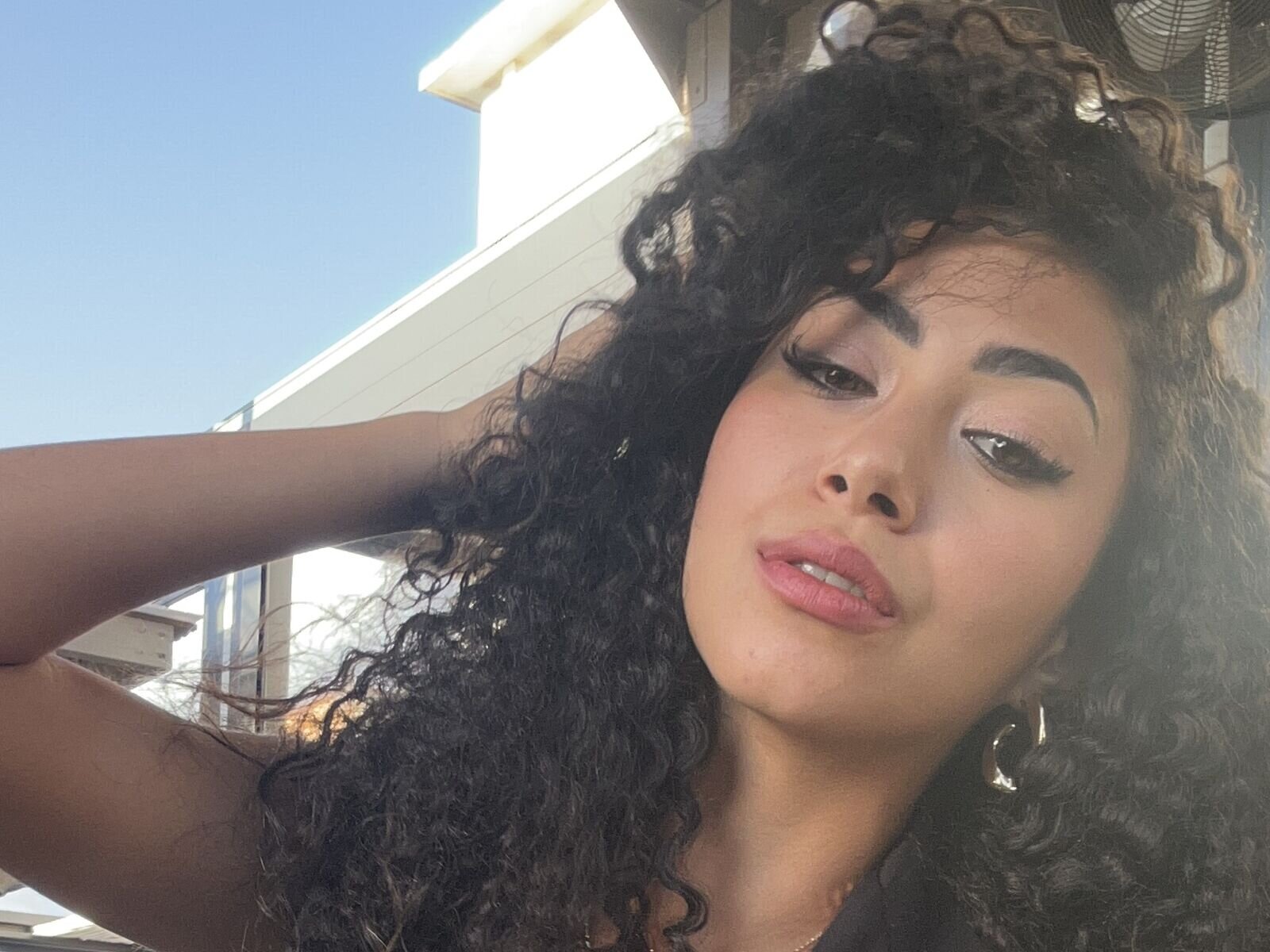 Enjoy Live Webcam with JenniferPuti