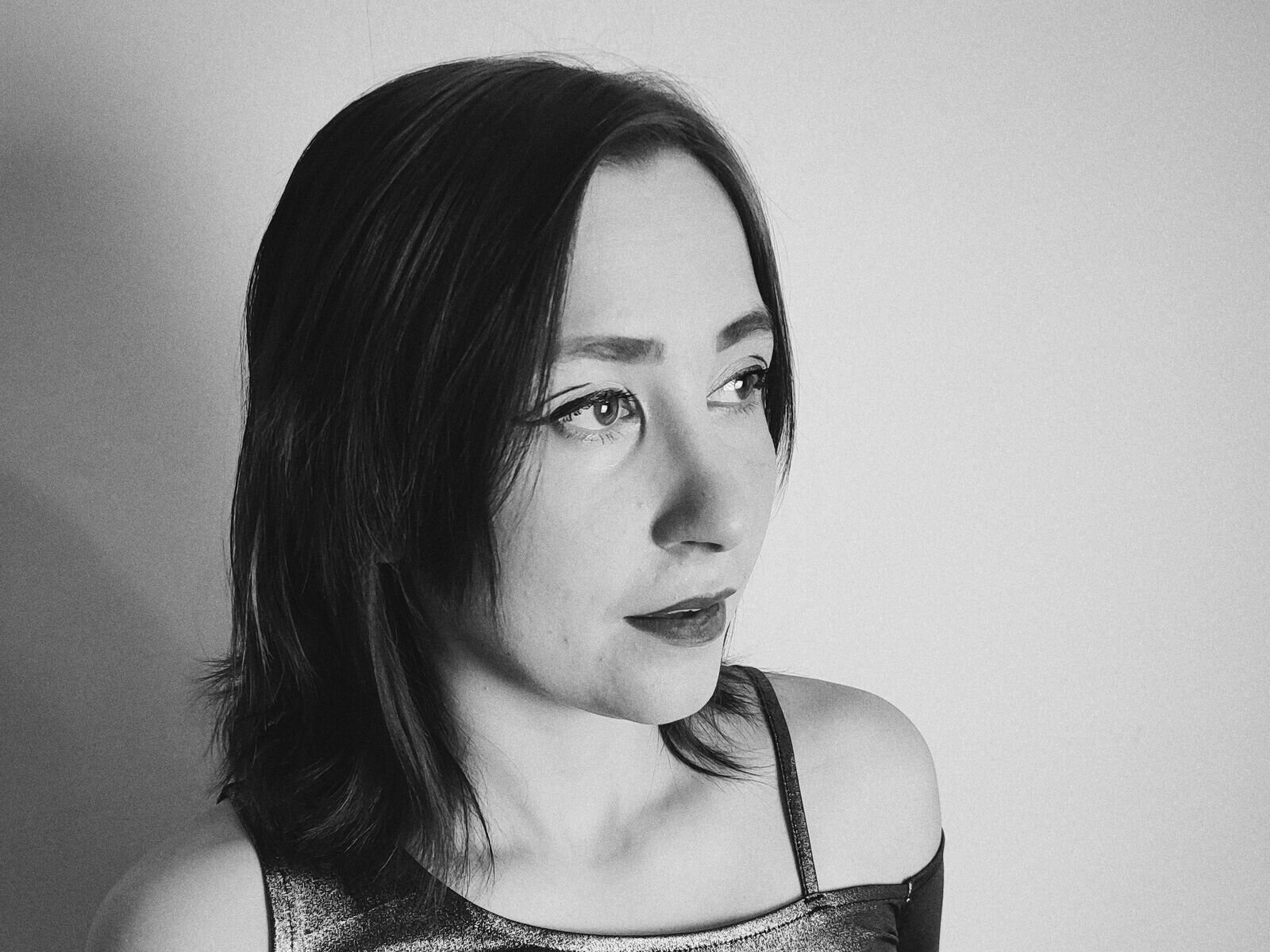 Enjoy Live Webcam with KatieKis