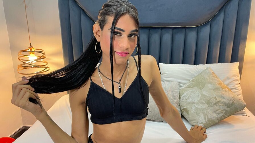 Enjoy Live Webcam with LissyAndrand