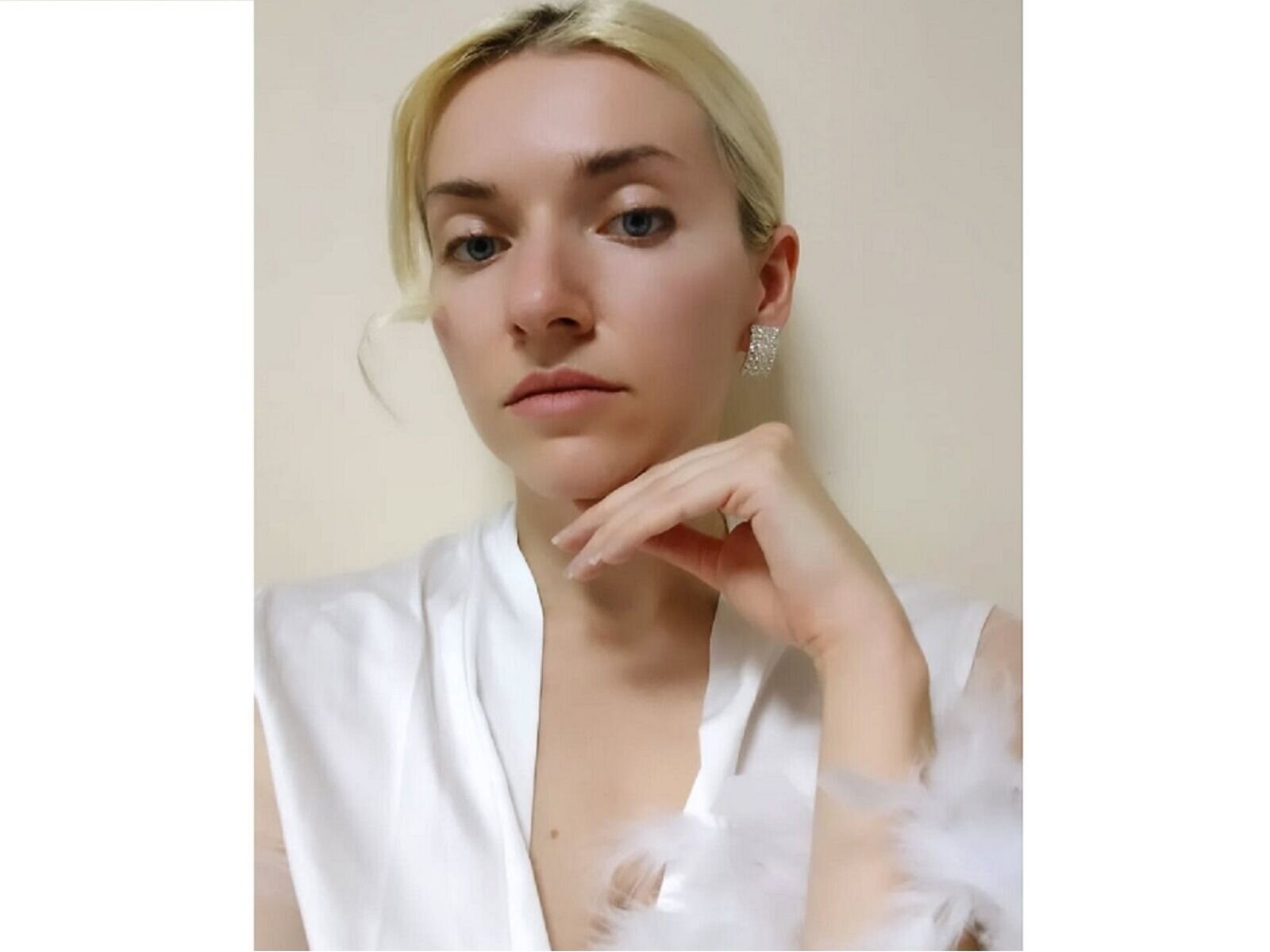 Enjoy Live Webcam with LuciaMartorell
