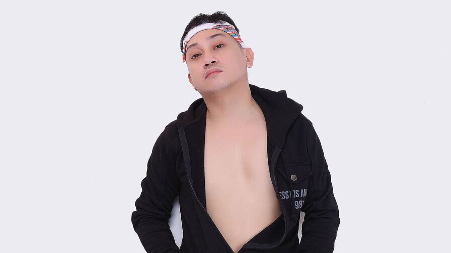 Enjoy Live Webcam with NicolaiPete