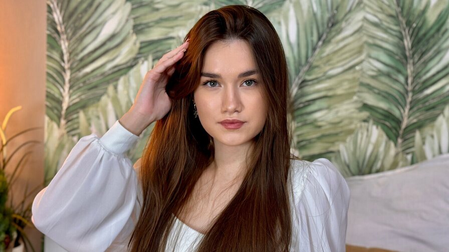 Enjoy Live Webcam with StellaPierce